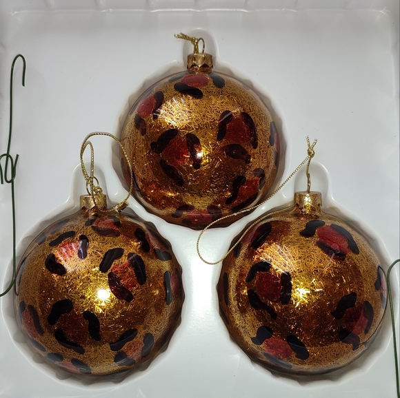 Set of 3 Christmas Tree Globes Ornaments Special Model Dillards Trimmings In Box - Picture 1 of 10